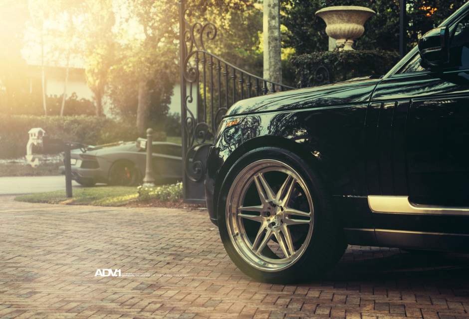 photo 1 Land Rover Range Rover custom wheels ADV.1 06 Track Function CS 24x10.5, ET , tire size X R24. x ET 