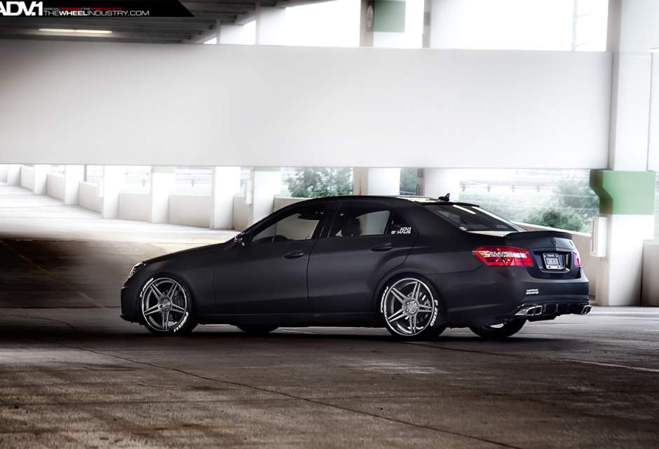 photo 3 Mercedes-Benz E-Class custom wheels ADV.1 05 Deep Concave 20x9.0, ET , tire size X R20. 20x10.5 ET 