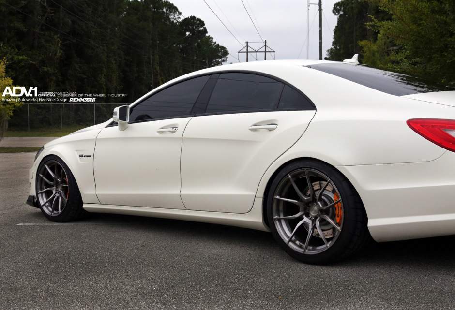photo 7 Mercedes-Benz CLS-Class custom wheels ADV.1 5.0 MV1 CS 19x10.0, ET , tire size X R19. 19x11.0 ET