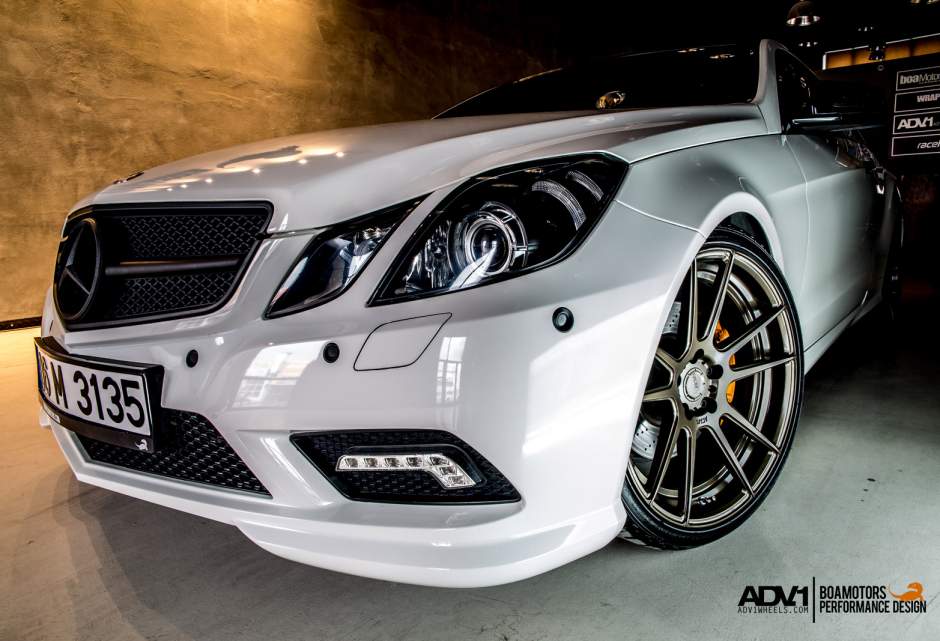 photo 1 Mercedes-Benz E-Class custom wheels ADV.1 5.2MV2 19x8.5, ET , tire size X R19. 19x9.0 ET 