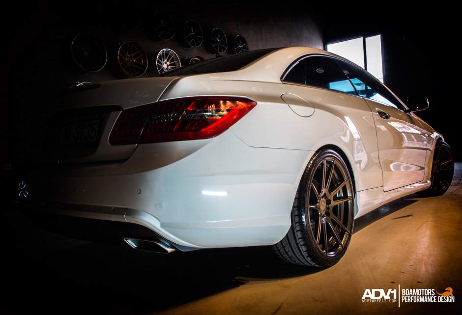 photo 7 Mercedes-Benz E-Class custom wheels ADV.1 5.2MV2 19x8.5, ET , tire size X R19. 19x9.0 ET 