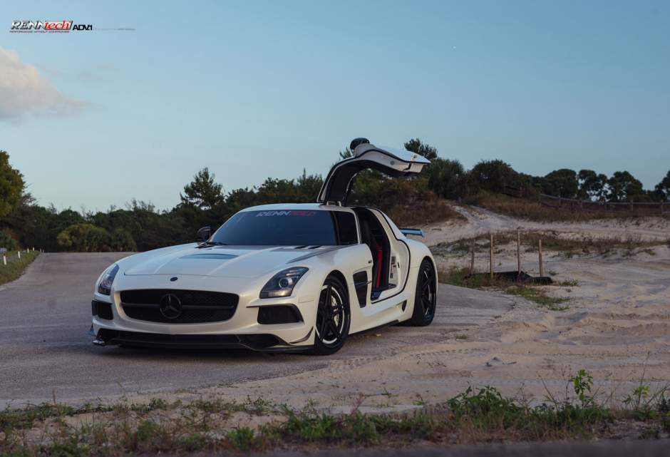 photo 4 Mercedes-Benz SLS AMG custom wheels ADV.1 05TSSL 20x9.5, ET , tire size X R20. 21x12.0 ET 
