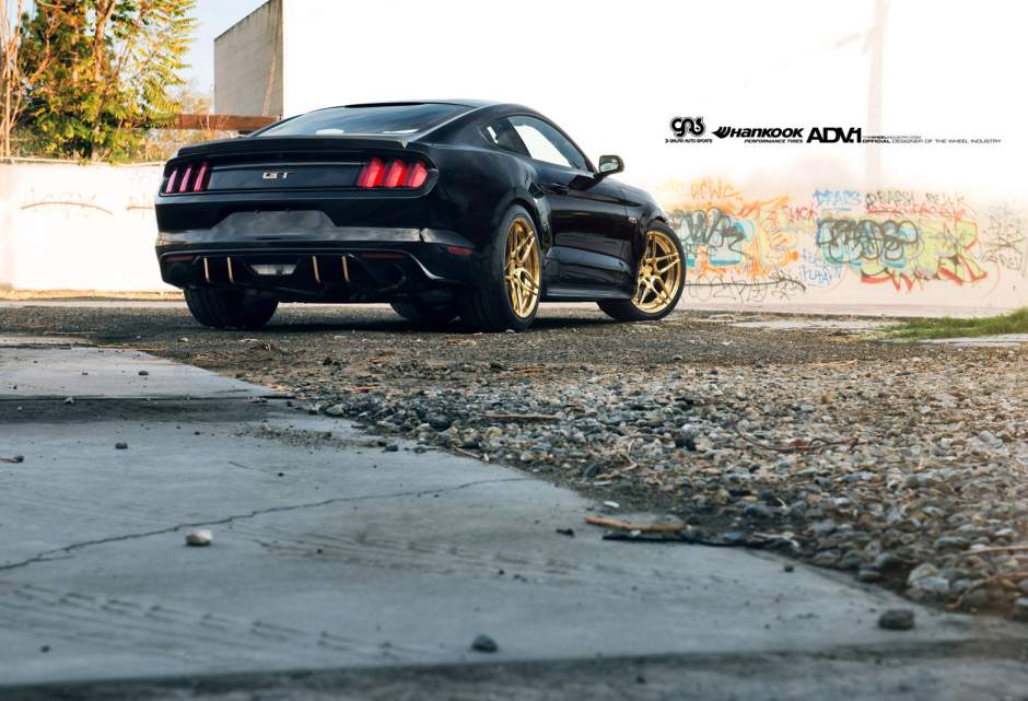photo 4 Ford Mustang custom wheels ADV.1 05SMV2CS 20x10.0, ET , tire size X R20. 20x11.0 ET 