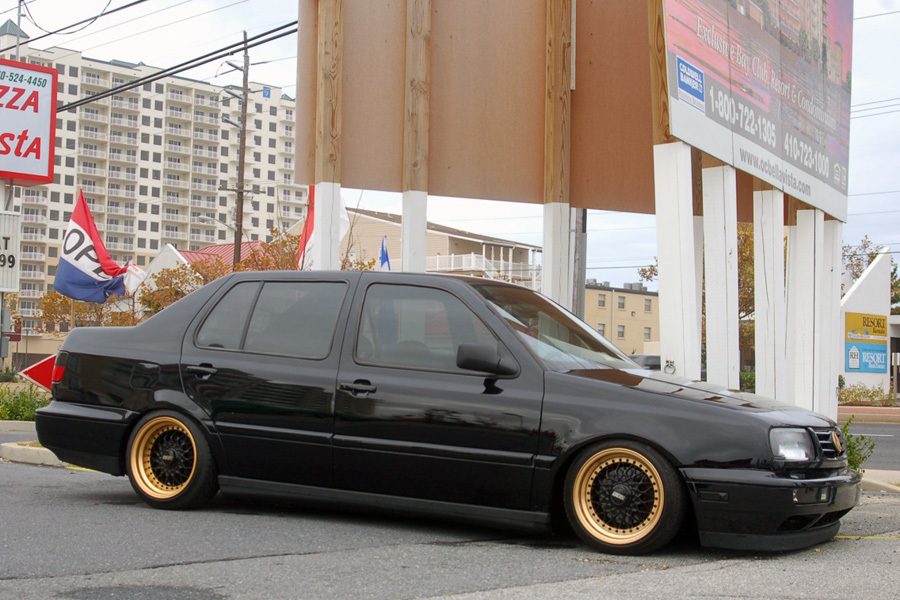 photo 2 Volkswagen Jetta custom wheels   15x7.5, ET +15, tire size 165/50 R15. 15x8.5 ET+8 195/45 R15