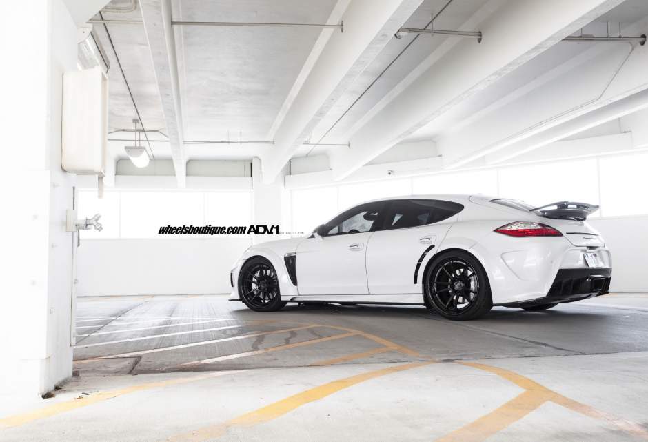 photo 5 Porsche Panamera custom wheels ADV.1 5.2 Track Spec SL 22x10.0, ET , tire size X R22. 22x12.5 ET 