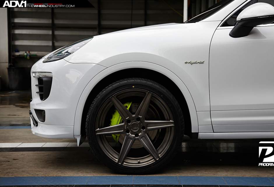 photo 3 Porsche Cayenne custom wheels ADV.1 6 MV2 SL 22x10.5, ET , tire size X R22. x ET 