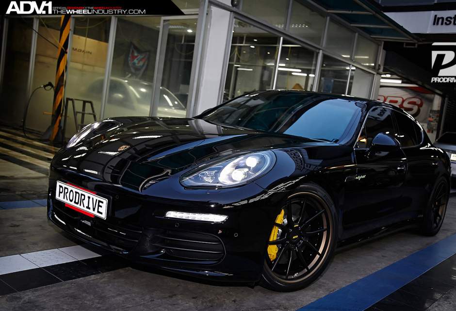 photo 4 Porsche Panamera custom wheels ADV.1 5.0TSCS 21x9.5, ET , tire size X R21. 21x11.0 ET 