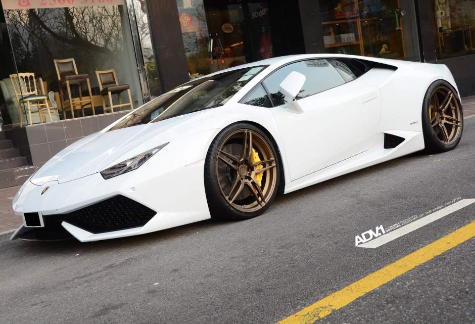 photo 4 Lamborghini Huracan custom wheels ADV.1 05 MV1 CS 20x8.5, ET , tire size X R20. 20x11.0 ET 