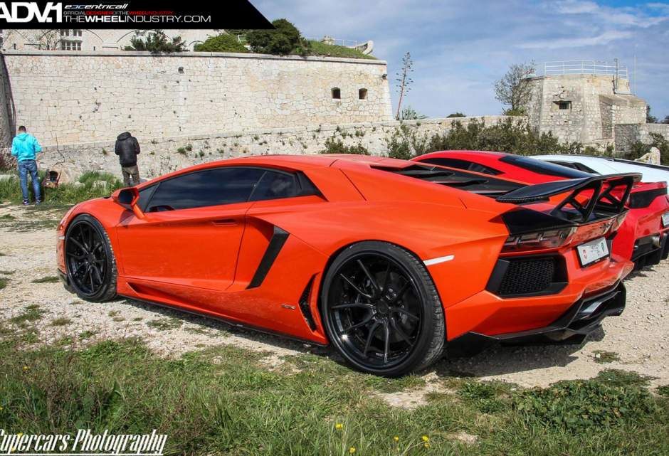 photo 1 Lamborghini Aventador custom wheels ADV.1 5.0MV2CS 21x9.5, ET , tire size X R21. 22x12.5 ET