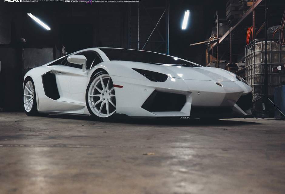 photo 3 Lamborghini Aventador custom wheels ADV.1 10.1CSMV1 20x9.5, ET , tire size X R20. 20x12.0 ET 