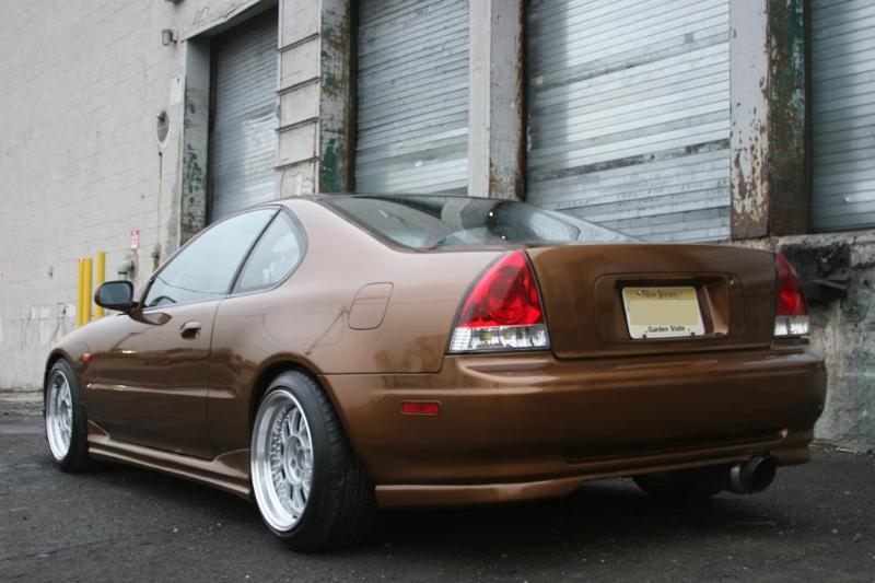 photo 12 Honda Prelude custom wheels Miro STP1 16x7.5, ET +30, tire size 185/50 R16. 16x9.0 ET+15 205/45 R16