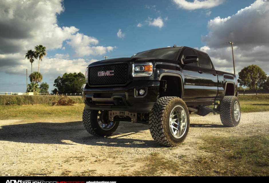 photo 6 GMC Sierra 2500HD custom wheels   24x15.0, ET , tire size X R24. 25x15.0 ET 