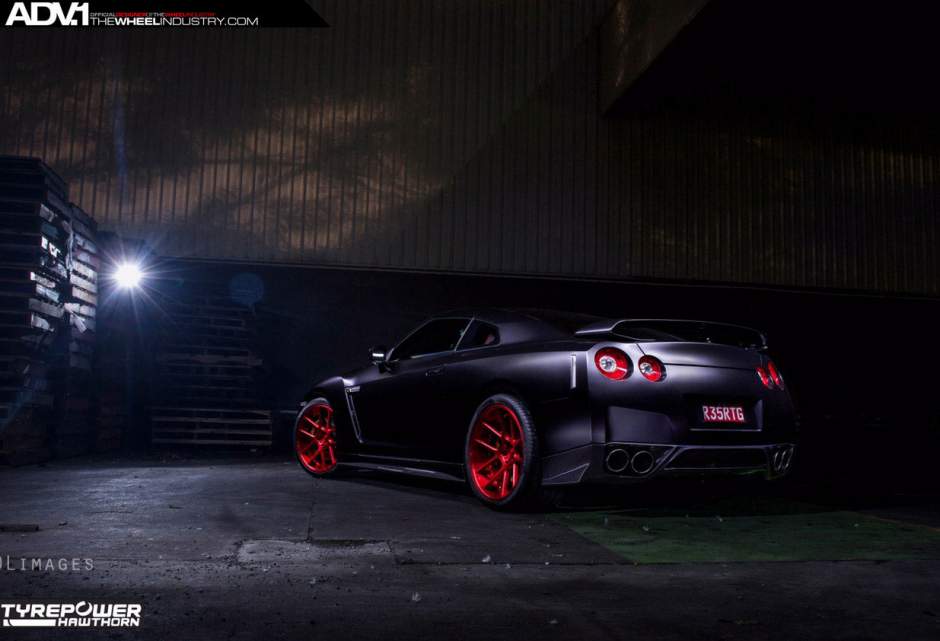 photo 2 Nissan GT-R custom wheels ADV.1 5.0 Deep Concave 21x10.5, ET , tire size X R21. 21x12.5 ET