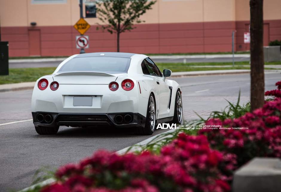 photo 2 Nissan GT-R custom wheels ADV.1 10 Track Spec 21x10.5, ET , tire size X R21. 21x12.5 ET