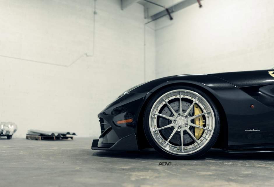 photo 4 Ferrari F12berlinetta custom wheels ADV.1 10 Track Spec CS 21x9.5, ET , tire size X R21. 22x13.0 ET 