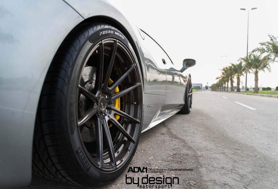 photo 1 Ferrari 458 Italia custom wheels ADV.1 5.2MV2SL 20x9.0, ET , tire size X R20. 21x12.5 ET 