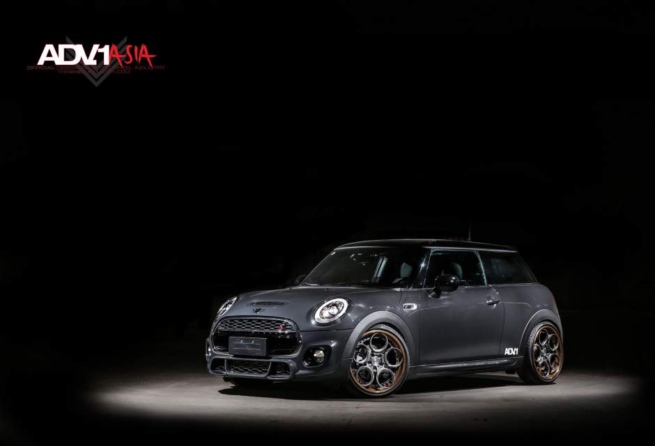 photo 3 MINI Cooper S custom wheels ADV.1 05C Track Spec CS 19x8.0, ET , tire size X R19. x ET 