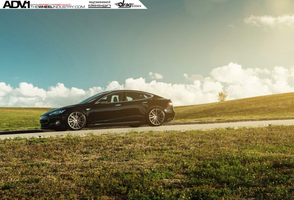 photo 4 Tesla Model S custom wheels ADV.1 MAG9.2 Pulse M.V1 21x9.0, ET , tire size X R21. 21x10.5 ET 