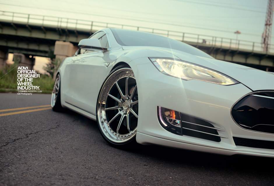 photo 4 Tesla Model S custom wheels ADV.1 X Track Spec 22x9.0, ET , tire size X R22. 22x10.5 ET 