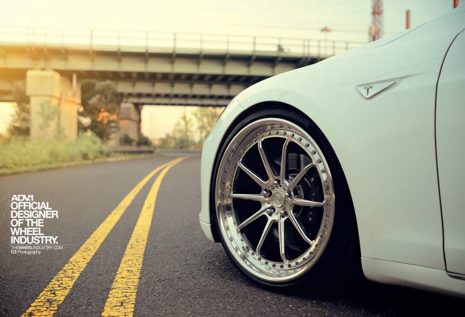 photo 1 Tesla Model S custom wheels ADV.1 X Track Spec 22x9.0, ET , tire size X R22. 22x10.5 ET 