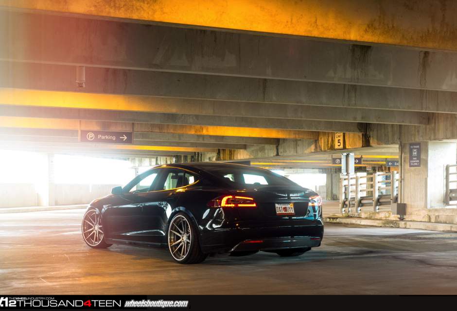 photo 3 Tesla Model S custom wheels ADV.1 5.2TSCS 22x9.5, ET , tire size X R22. 22x11.0 ET 