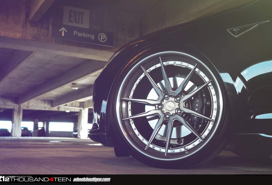 photo 11 Tesla Model S custom wheels ADV.1 5.2TSCS 22x9.5, ET , tire size X R22. 22x11.0 ET 