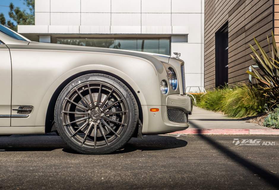 photo 1 Bentley Mulsanne custom wheels ADV.1 15 MV2 SL 22x10.0, ET , tire size X R22. x ET 