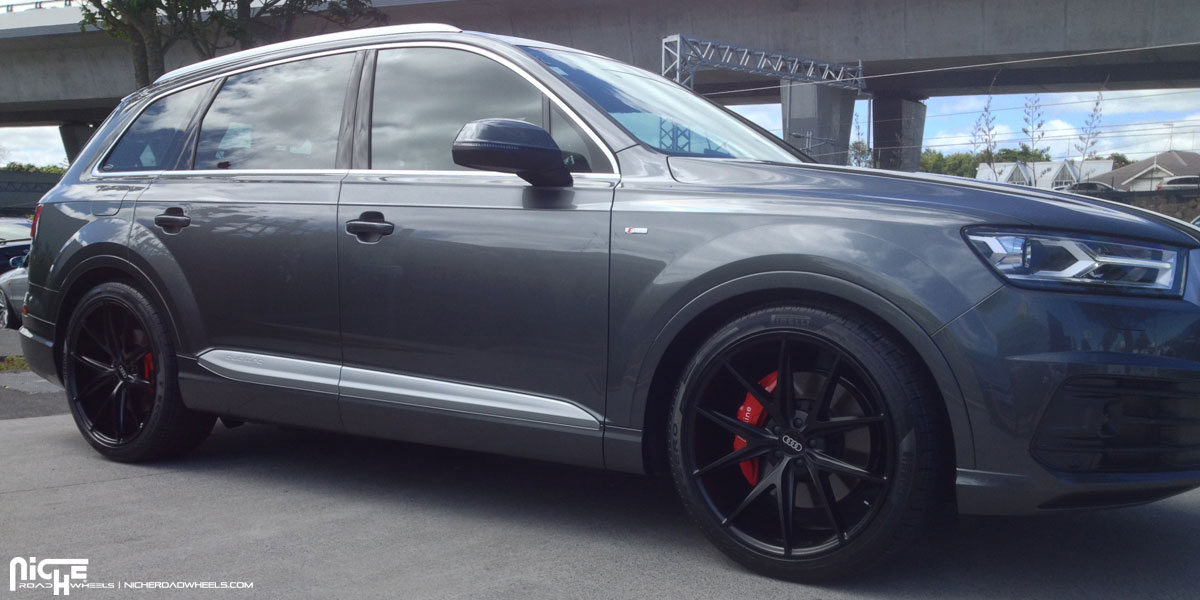 photo 1 Audi Q7 custom wheels Niche Misano-M117 21x10.5, ET , tire size 285/40 R21. x ET 