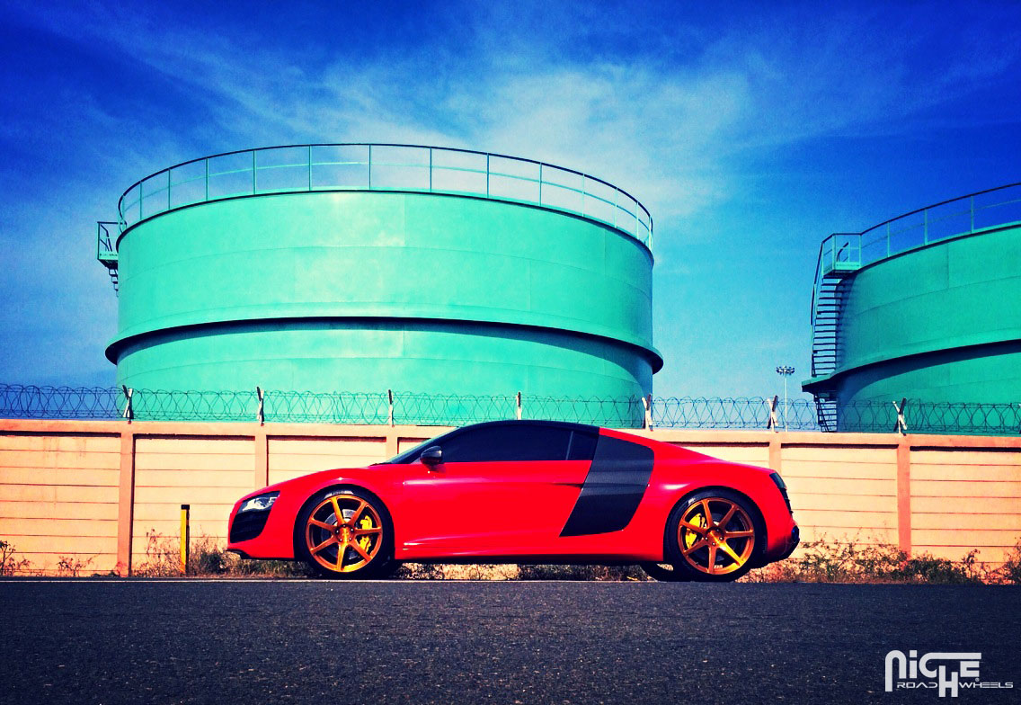 photo 2 Audi R8 custom wheels Niche Scuderia 7 20x8.5, ET +42, tire size 235/30 R20. 20x11.0 ET 295/30 R20