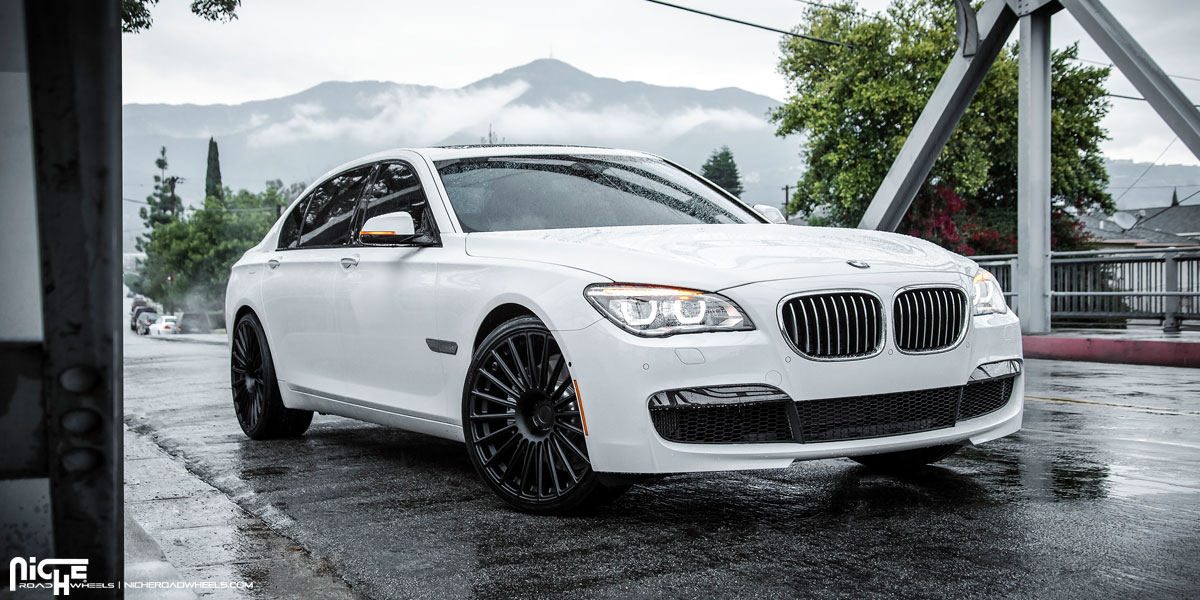 photo 1 BMW 750 custom wheels Niche Stance x, ET , tire size X R. x ET 