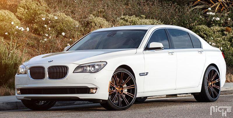 photo 2 BMW 750 custom wheels Niche Laguna 22x9.5, ET , tire size 255/30 R22. 22x12.0 ET 295/30 R22