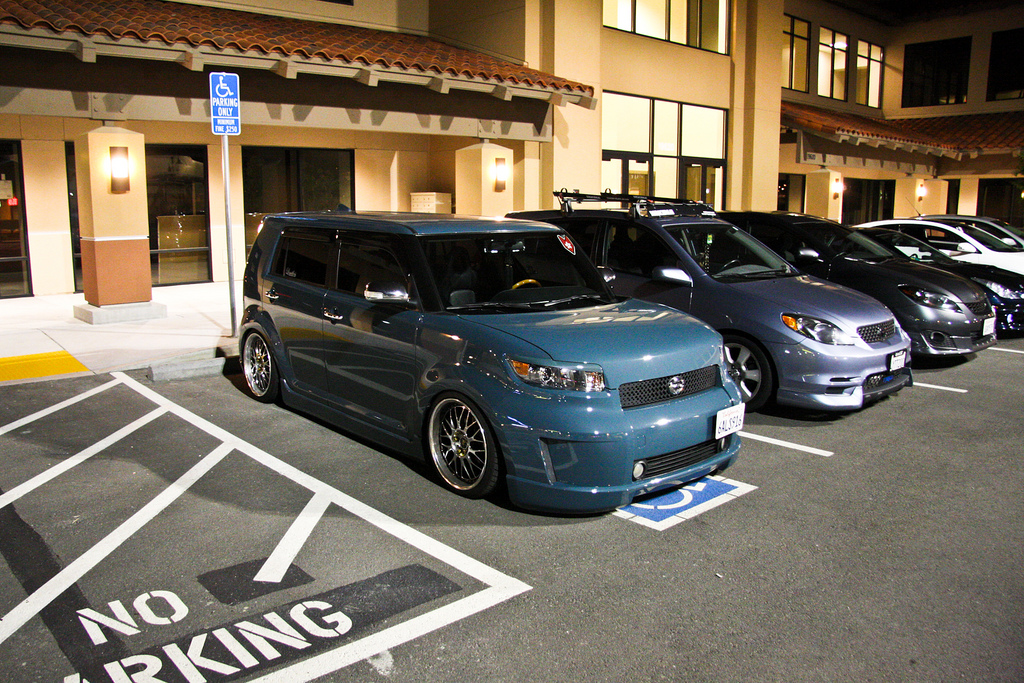 photo 1 Scion xB custom wheels Work VS-XX 18x8.0, ET +26, tire size 215/35 R18. 18x9.0 ET+38 225/35 R18