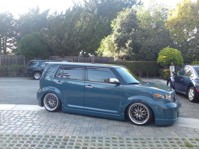 photo 2 Scion xB custom wheels Work VS-XX 18x8.0, ET +26, tire size 215/35 R18. 18x9.0 ET+38 225/35 R18