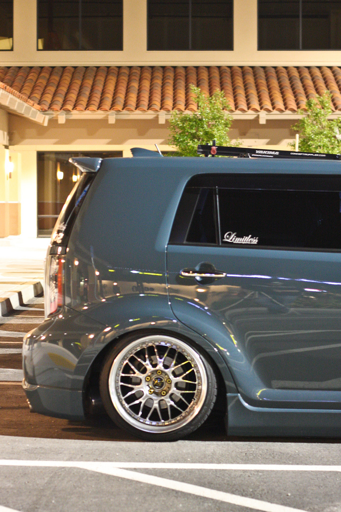 photo 5 Scion xB custom wheels Work VS-XX 18x8.0, ET +26, tire size 215/35 R18. 18x9.0 ET+38 225/35 R18