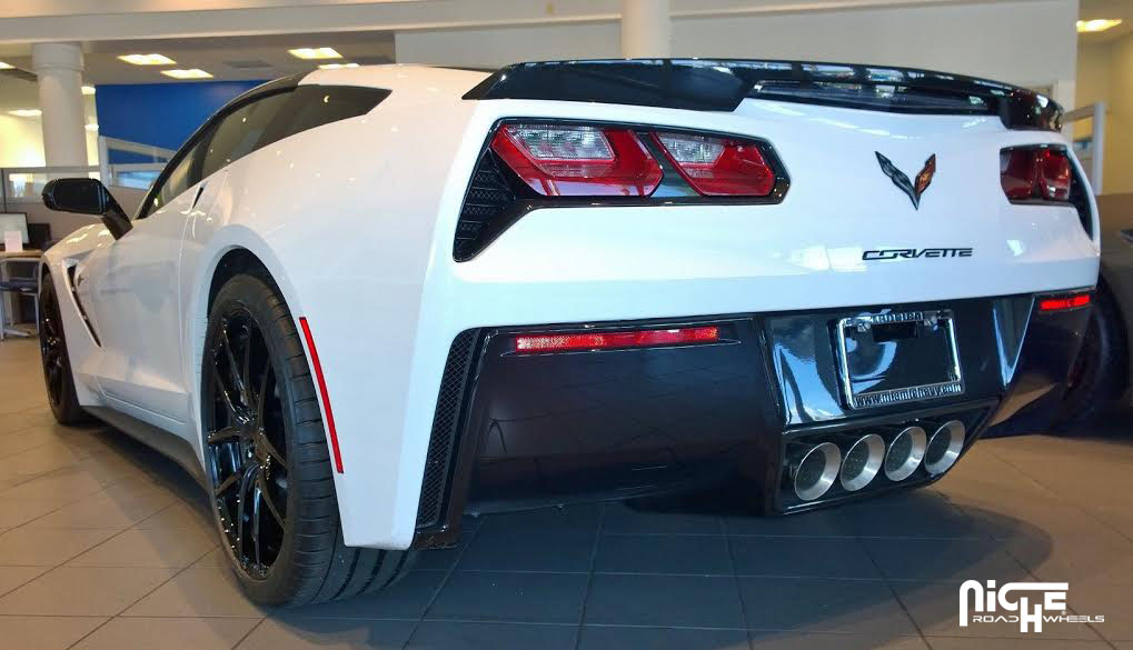 photo 3 Chevrolet Corvette custom wheels Niche Targa 19x, ET +50, tire size 245/35 R19. 19x ET+68 285/30 R19