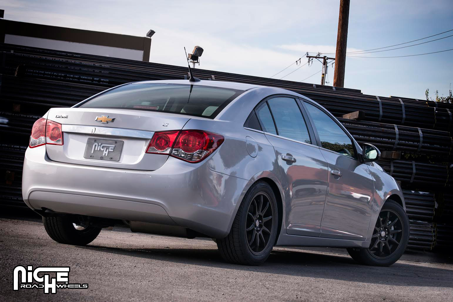 photo 4 Chevrolet Cruze custom wheels Niche NR10 - M122 17x, ET +45, tire size 225/50 R17. x ET 