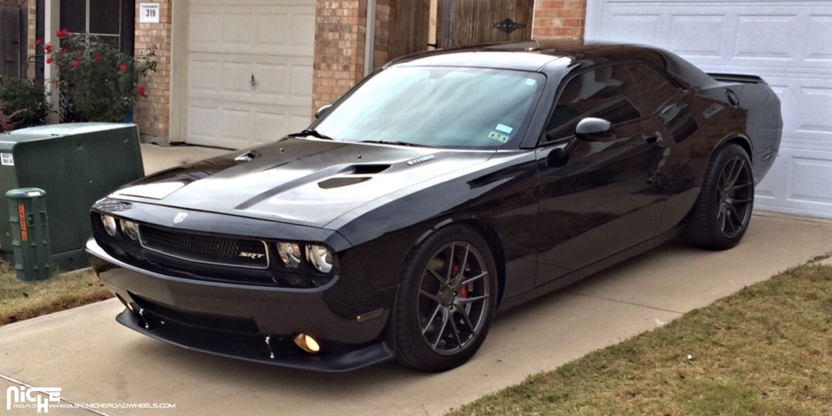 photo 6 Dodge Challenger custom wheels Niche Apex - M126 20x8.5, ET , tire size 245/40 R20. 20x10.5 ET 295/40 R20