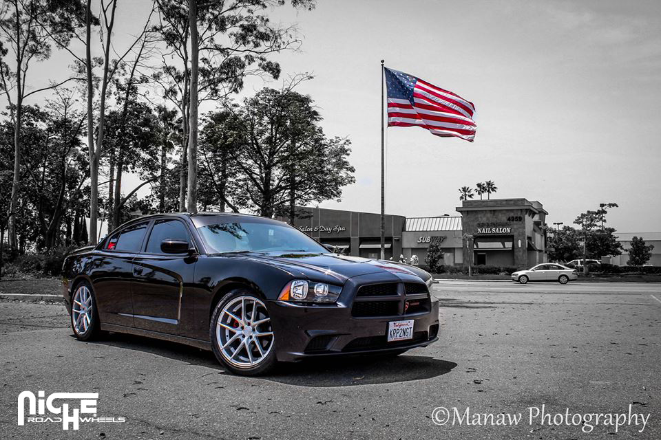 photo 2 Dodge Charger custom wheels Niche Targa - M131 20x8.5, ET , tire size X R20. x ET 