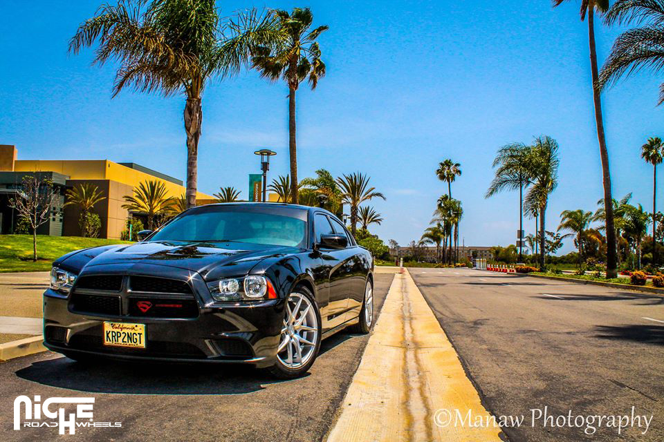 photo 3 Dodge Charger custom wheels Niche Targa - M131 20x8.5, ET , tire size X R20. x ET 