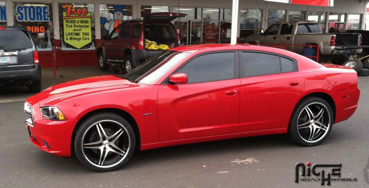 photo 1 Dodge Charger custom wheels Niche Sportiva - M205  22x, ET , tire size X R22. x ET 