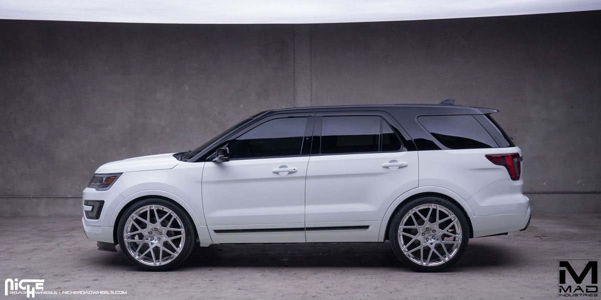 photo 3 Ford Explorer custom wheels Niche Alpine 24x10.0, ET , tire size 285/35 R24. x ET 