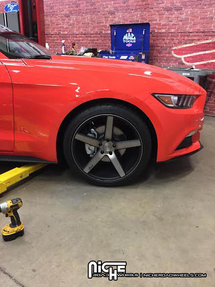 photo 1 Ford Mustang custom wheels Niche Milan - M134 20x, ET +40, tire size 275/30 R20. x ET