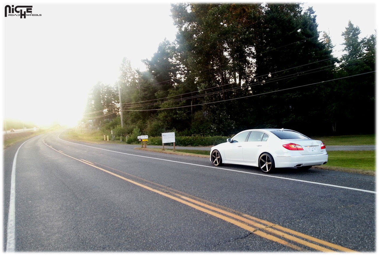 photo 2 Hyundai Genesis custom wheels Niche Milan - M134 20x8.5, ET , tire size 255/35 R20. 20x10.0 ET 285/30 R20