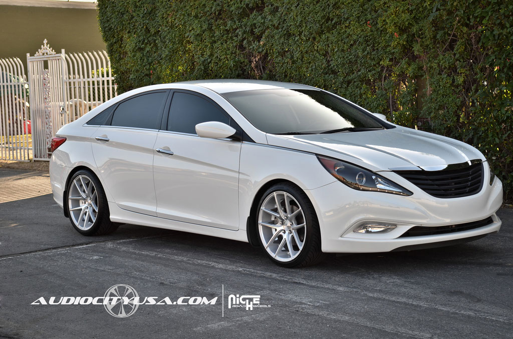 photo 1 Hyundai Sonata custom wheels Niche Targa - M131 x, ET , tire size X R. x ET
