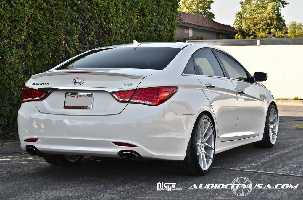 photo 4 Hyundai Sonata custom wheels Niche Targa - M131 x, ET , tire size X R. x ET