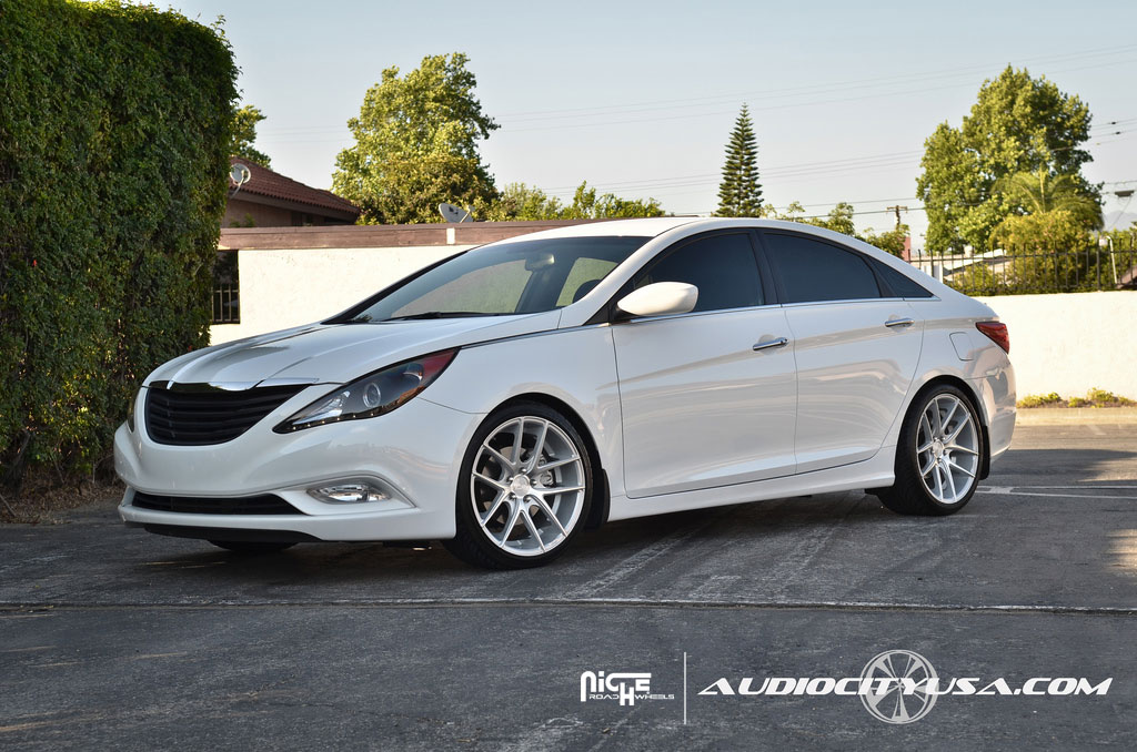 photo 5 Hyundai Sonata custom wheels Niche Targa - M131 x, ET , tire size X R. x ET