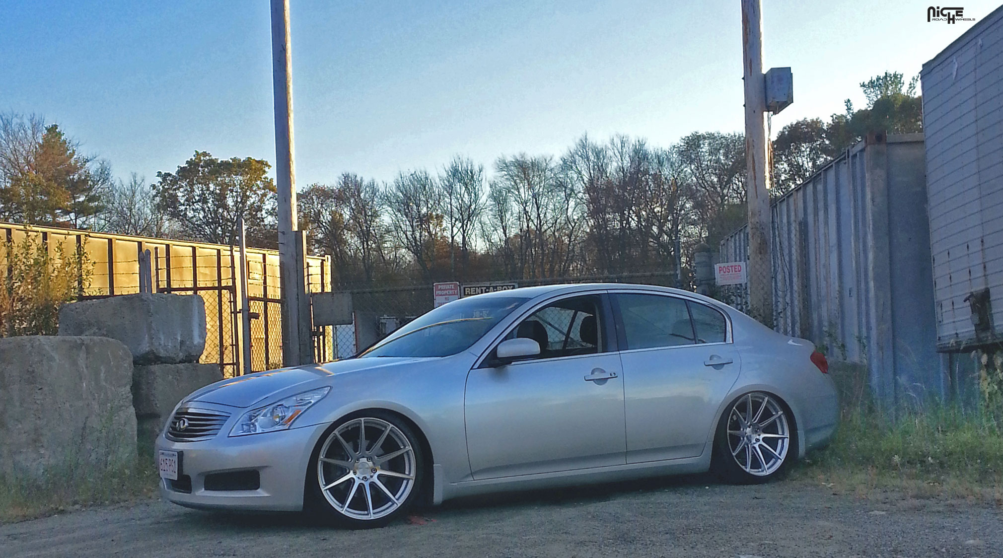 photo 2 Infiniti G35 custom wheels Niche Essen - M146 20x10.0, ET , tire size 245/35 R20. x ET