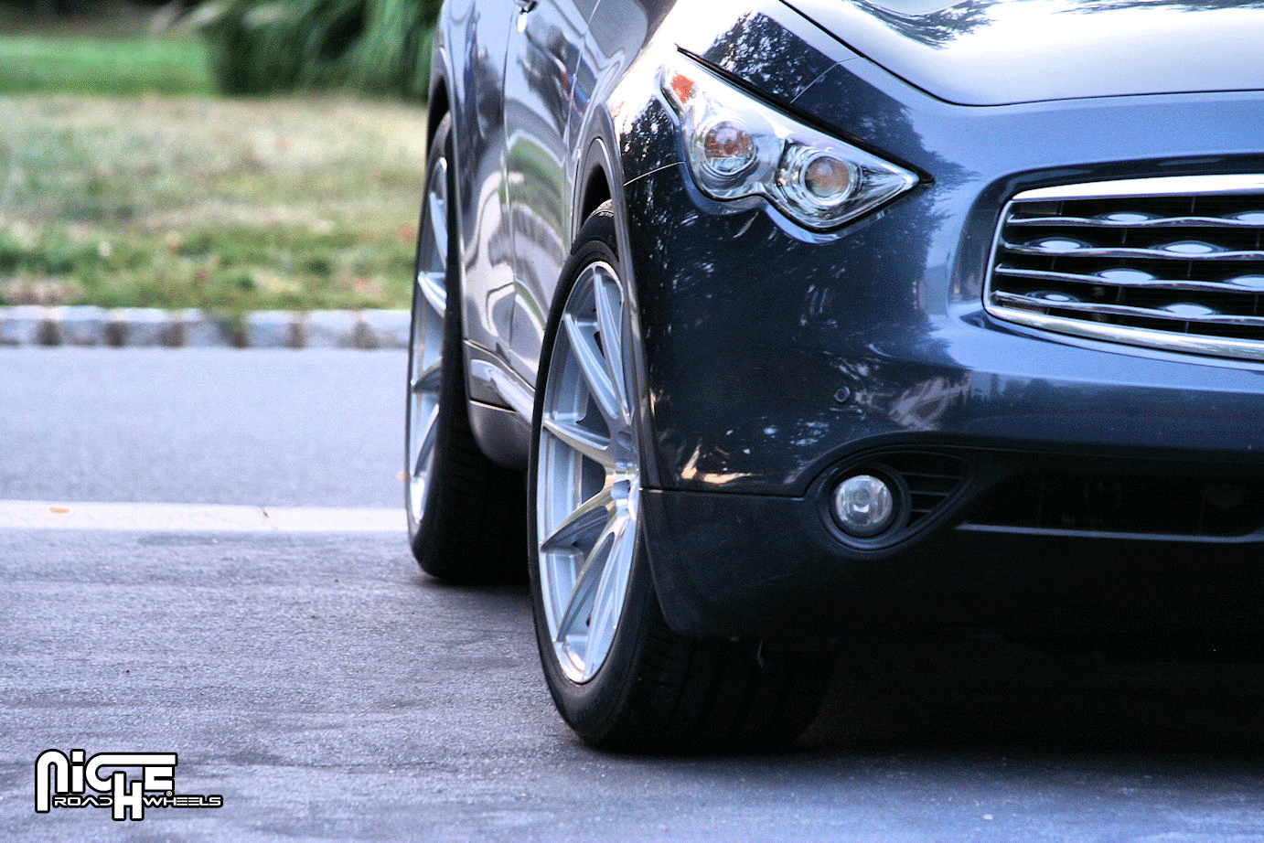 photo 1 Infiniti FX50 custom wheels Niche Essen - M146 21x, ET , tire size X R21. x ET 