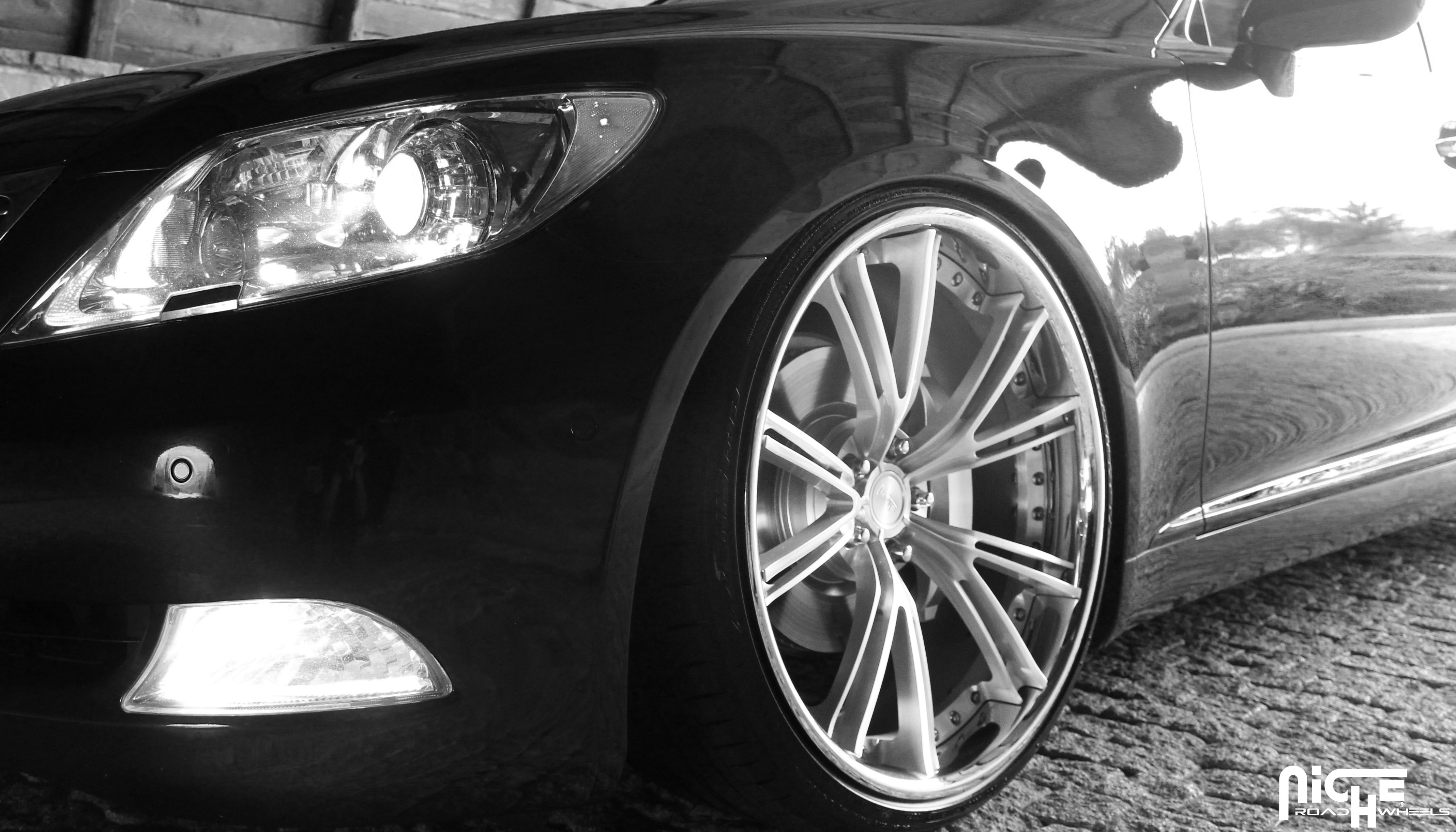 photo 1 Lexus LS 460 custom wheels Niche Ritz 22x10.0, ET , tire size X R22. 22x11.5 ET 
