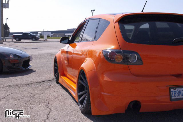 photo 1 Mazda Mazda3 custom wheels Niche Concourse 20x, ET , tire size 235/30 R20. x ET 